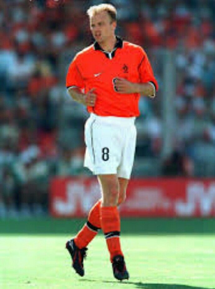 Jersey Retro Paises Bajos Local 1998 8 Bergkamp Manga Corta Version Aficionado Calidad Premium