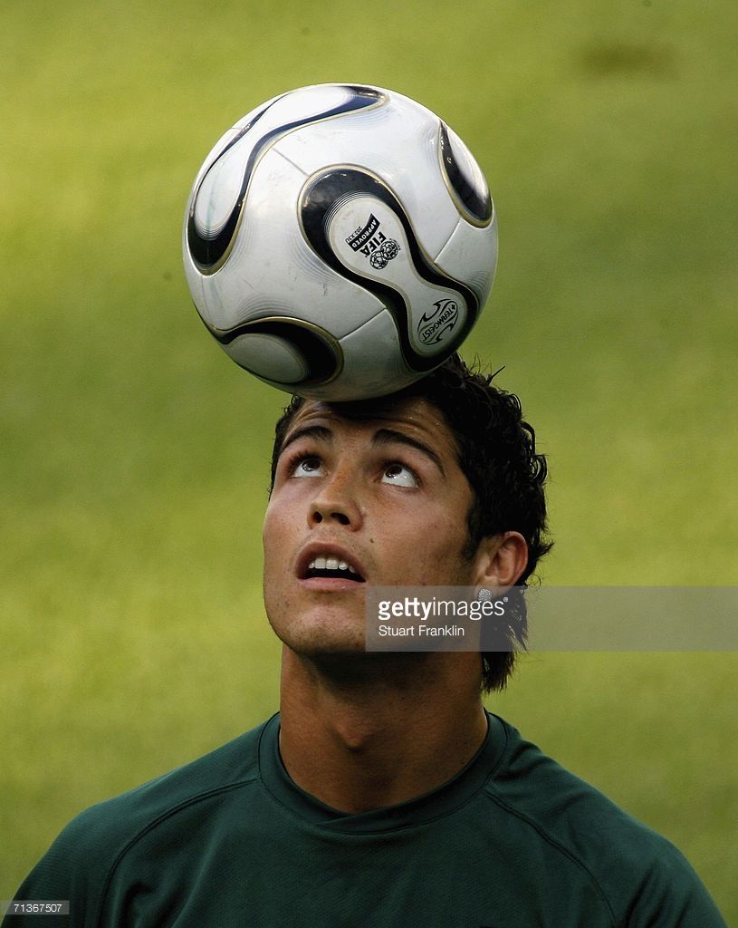 Jersey Retro Portugal Visita 2006  17 Cristiano Ronaldo Manga Corta Version Aficionado Calidad Premium
