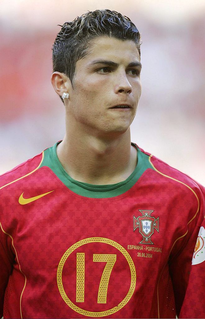 Jersey Retro Portugal 2004 17 Cristiano Ronaldo Manga Corta Version Aficionado Calidad Premium