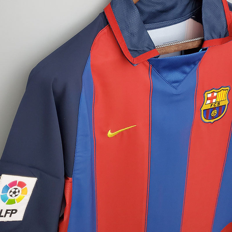 Jersey Retro FC Barcelona  Local 03-04  Manga Corta Ronaldinho 10  Version Aficionado Calidad Premium
