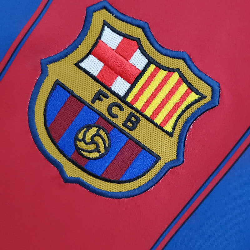 Jersey Retro FC Barcelona  Local 03-04  Manga Corta Ronaldinho 10  Version Aficionado Calidad Premium