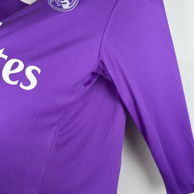 Jersey Retro Real Madrid Visita  16-17  Hombre Ronaldo 7 Manga Larga Versión Aficionado