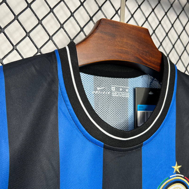 Jersey Retro Inter de Milan Local 09-10 22 Milito   Manga Corta Version Aficionado Calidad Premium