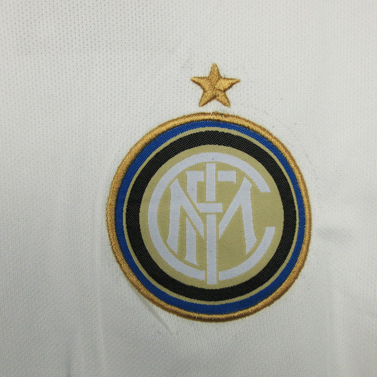 Jersey Retro Inter de Milan Visita  10-11 22 Milito Manga Corta Version Aficionado Calidad Premium