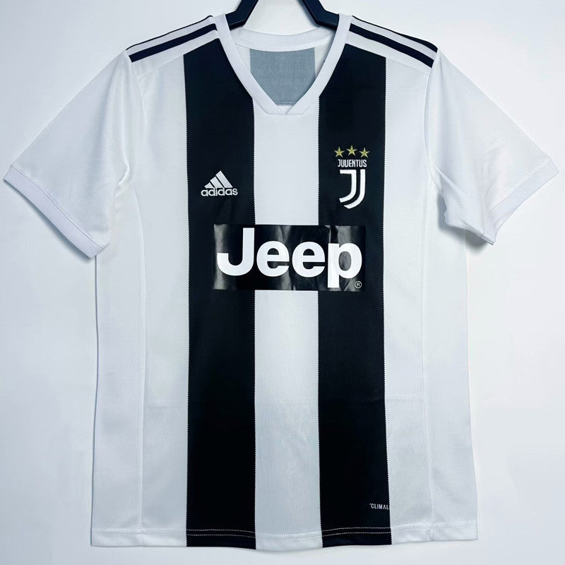 Jersey Retro Juventus Local 18-19 7 Ronaldo Manga Corta Calidad Premium