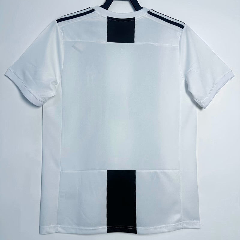 Jersey Retro Juventus Local 18-19 7 Ronaldo Manga Corta Calidad Premium