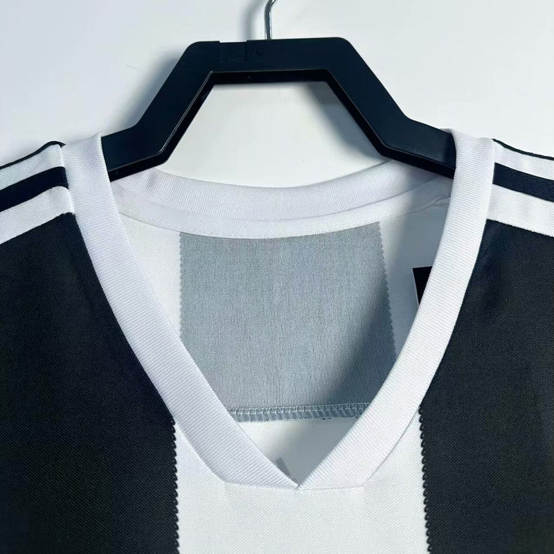 Jersey Retro Juventus Local 18-19 7 Ronaldo Manga Corta Calidad Premium