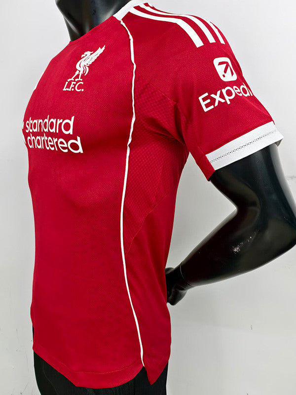 Jersey Liverpool Local 25/26  Hombre Versión Jugador manga corta