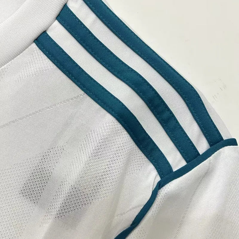 Jersey Retro Real Madrid Hombre 17-18  Ronaldo 7 Manga Larga  Versión Aficionado