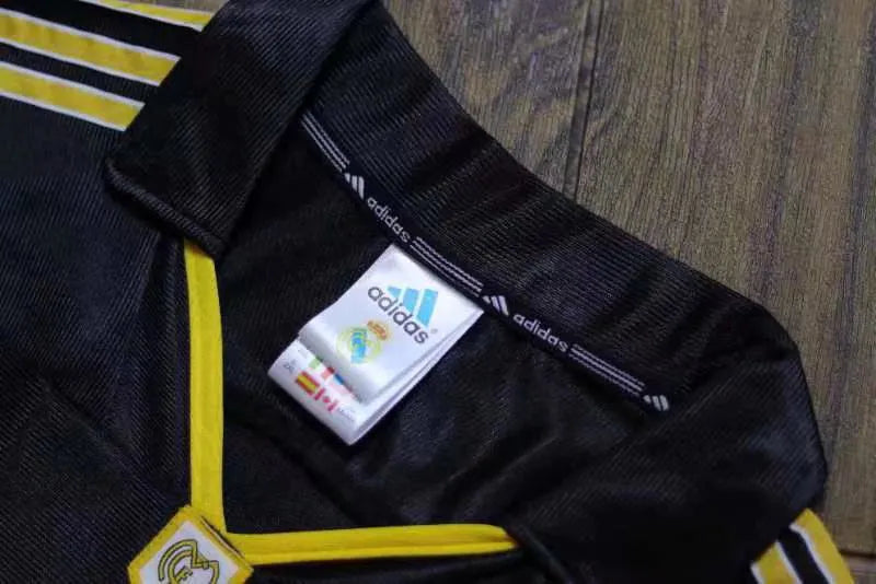 Jersey Retro Real Madrid Visita  99-00  Hombre  Manga Larga Versión Aficionado